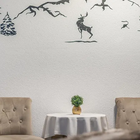 豪斯爱玛黎丝酒店